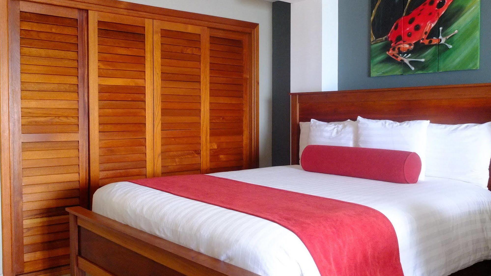Tropical Hotel 4*